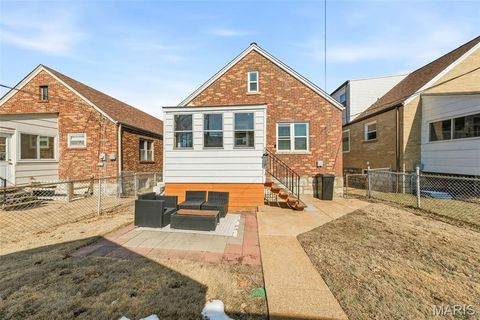 Tiny photo for 5730 Pernod Avenue, St Louis, MO 63139 (MLS # 26007715)