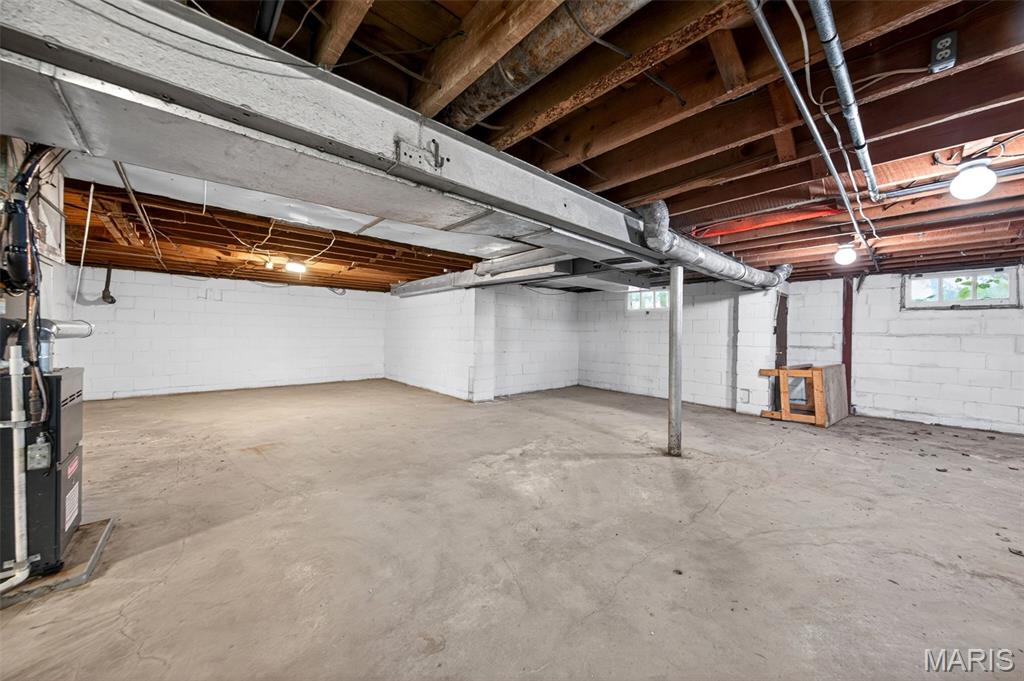 A B Cardwells - Residential