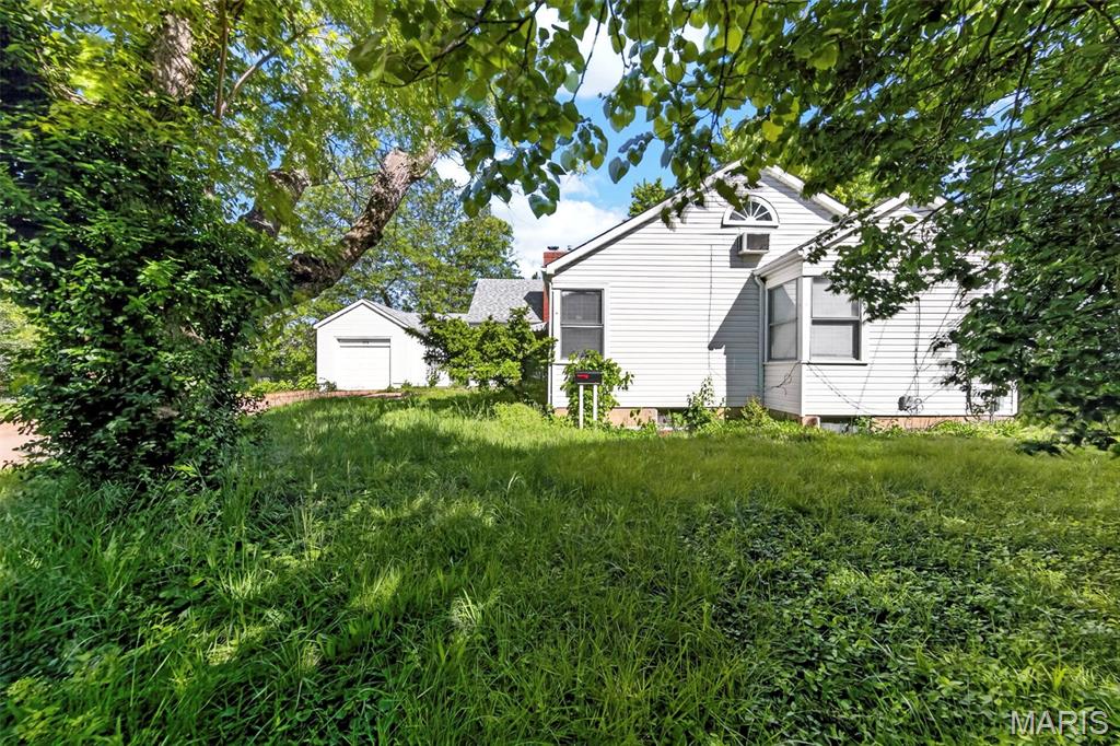 A B Cardwells - Residential