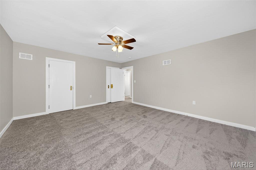 A B Cardwells - Residential
