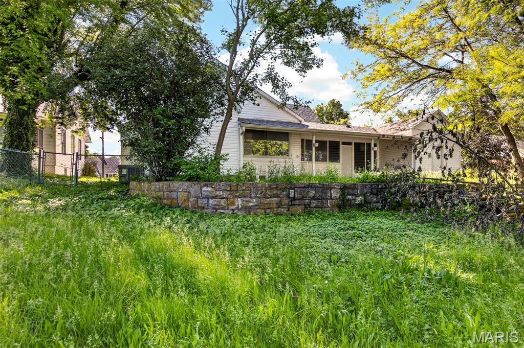 A B Cardwells - Residential