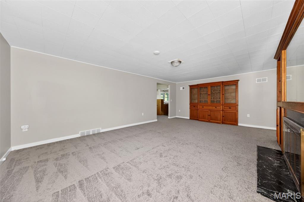 A B Cardwells - Residential