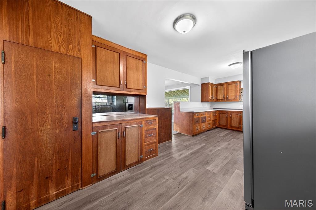 A B Cardwells - Residential