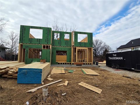 Tiny photo for 1223 Simmons Avenue, Kirkwood, MO 63122 (MLS # 26003442)