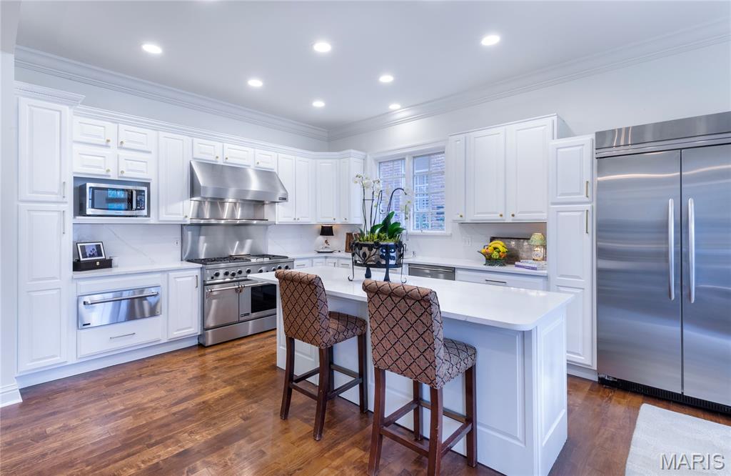 Commons Condo Ph 1 The - Residential