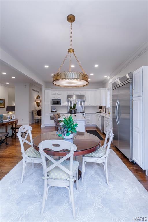 Commons Condo Ph 1 The - Residential