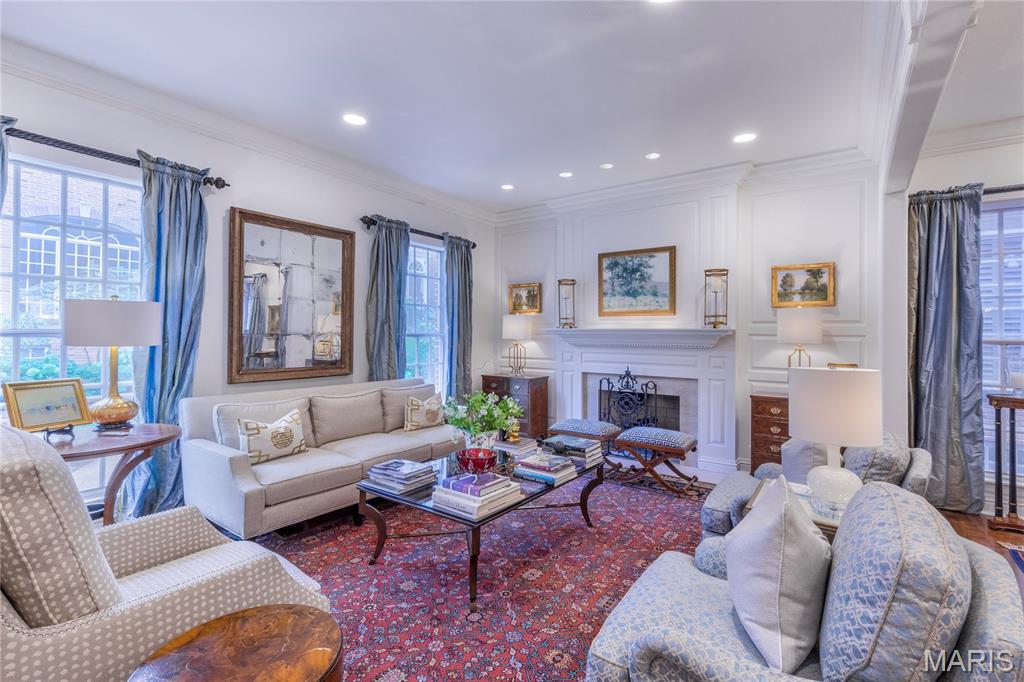 Commons Condo Ph 1 The - Residential