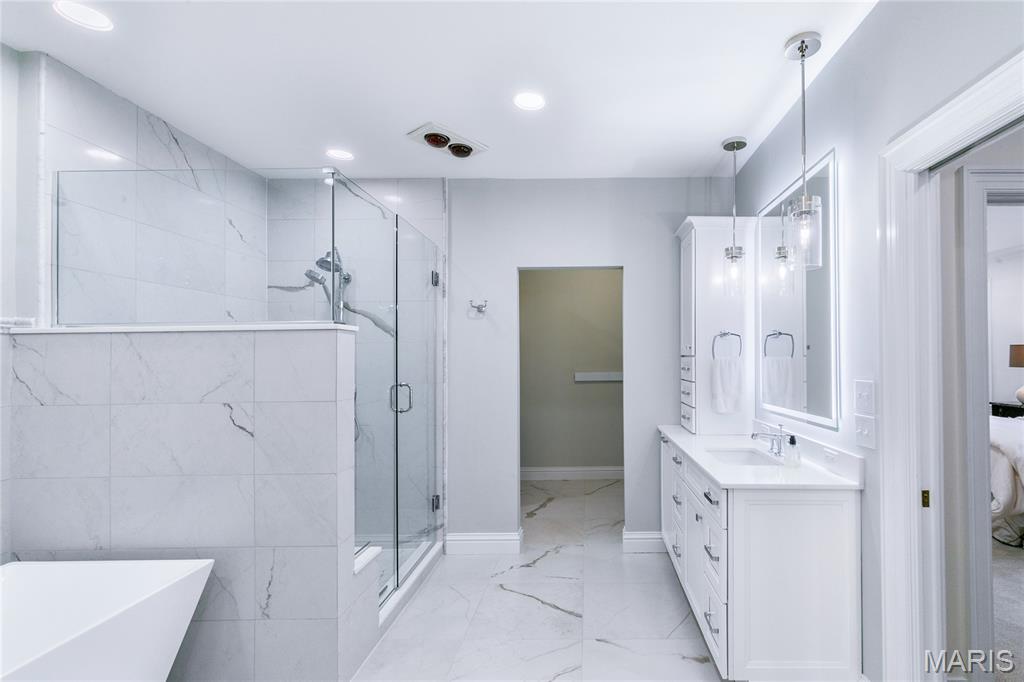 Commons Condo Ph 1 The - Residential