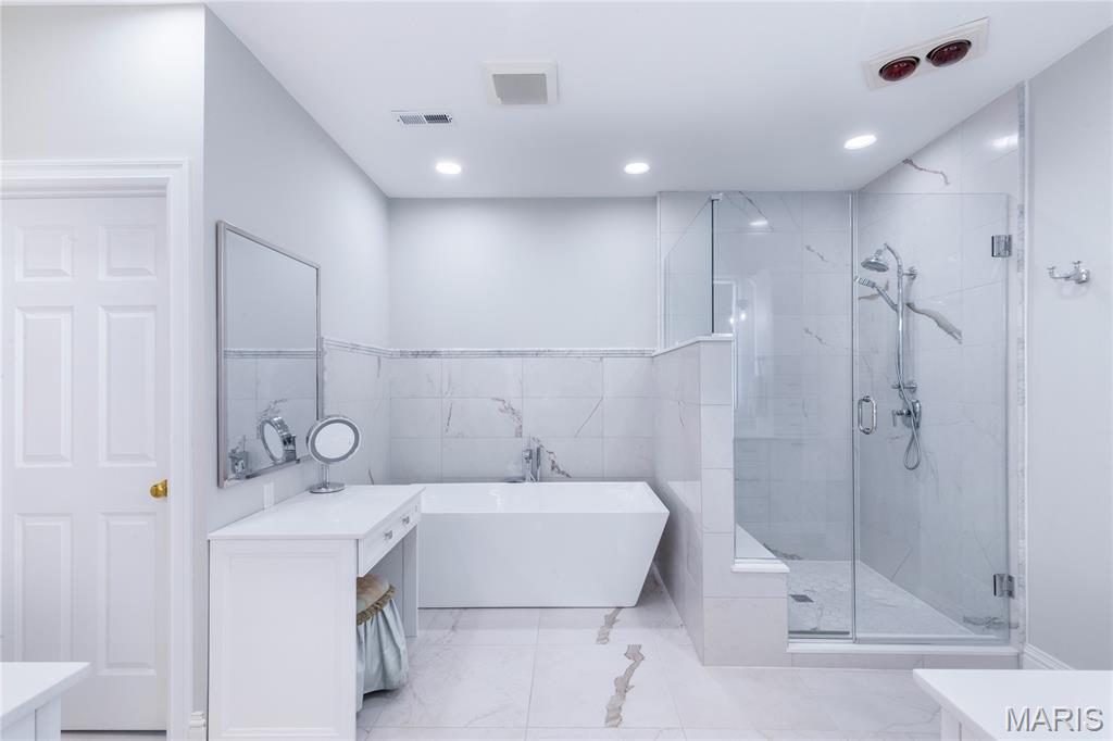 Commons Condo Ph 1 The - Residential