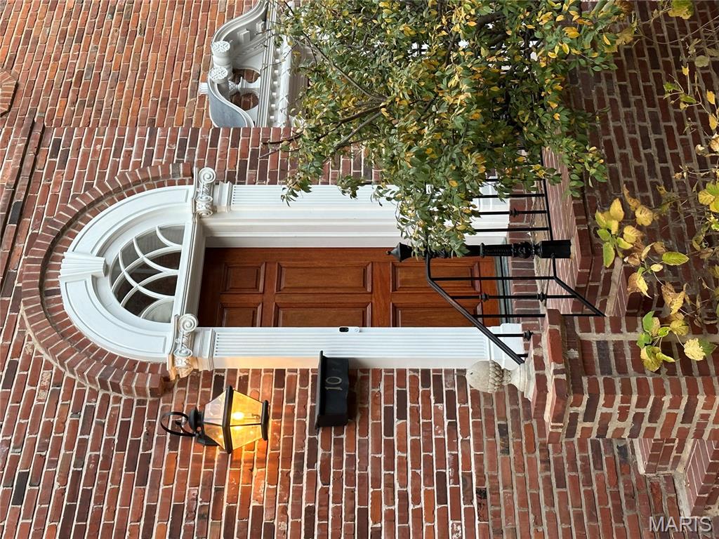 Commons Condo Ph 1 The - Residential