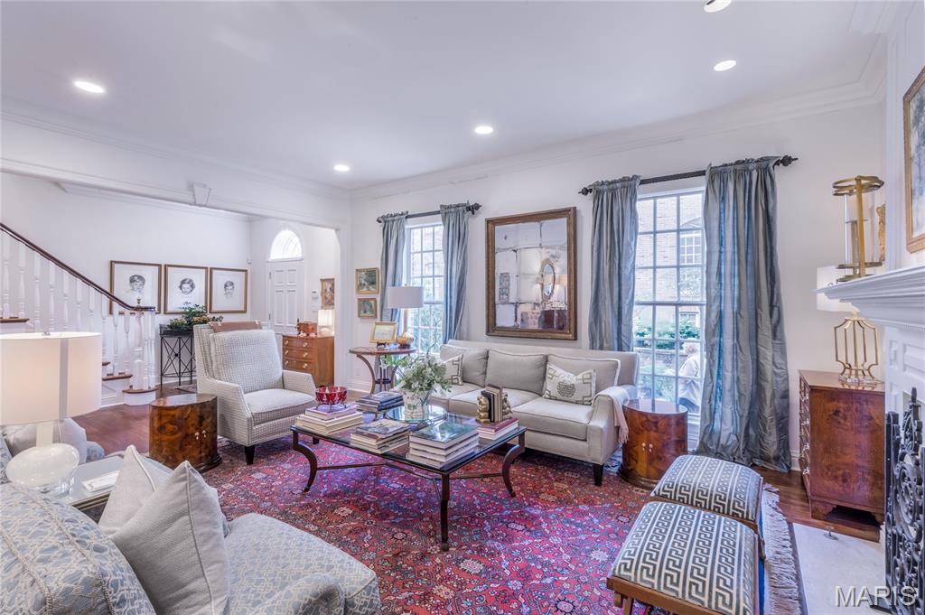 Commons Condo Ph 1 The - Residential