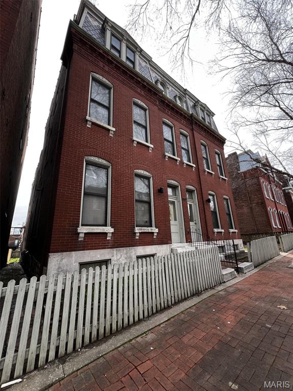 Soulard - Residential Income
