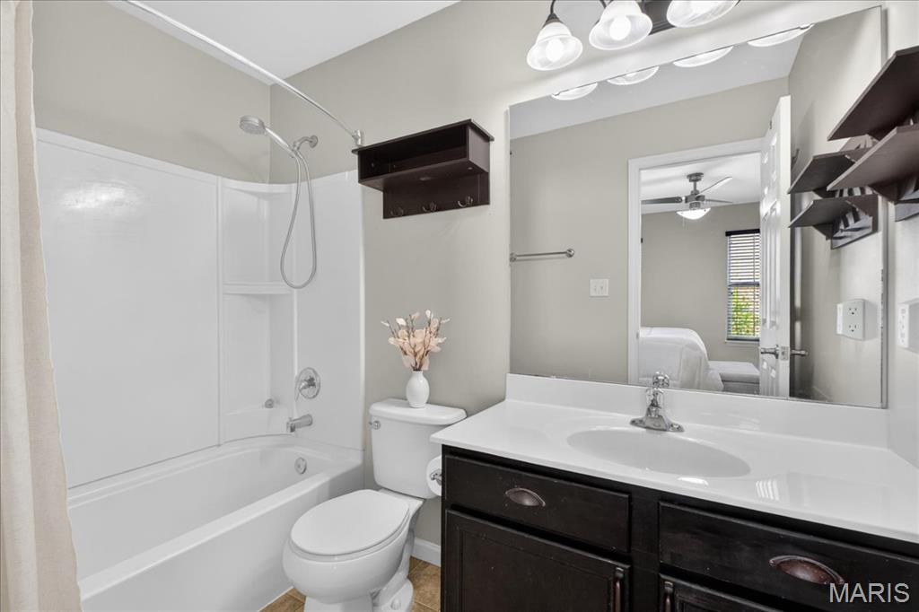 Vlgs At Springhurst #4 - Residential