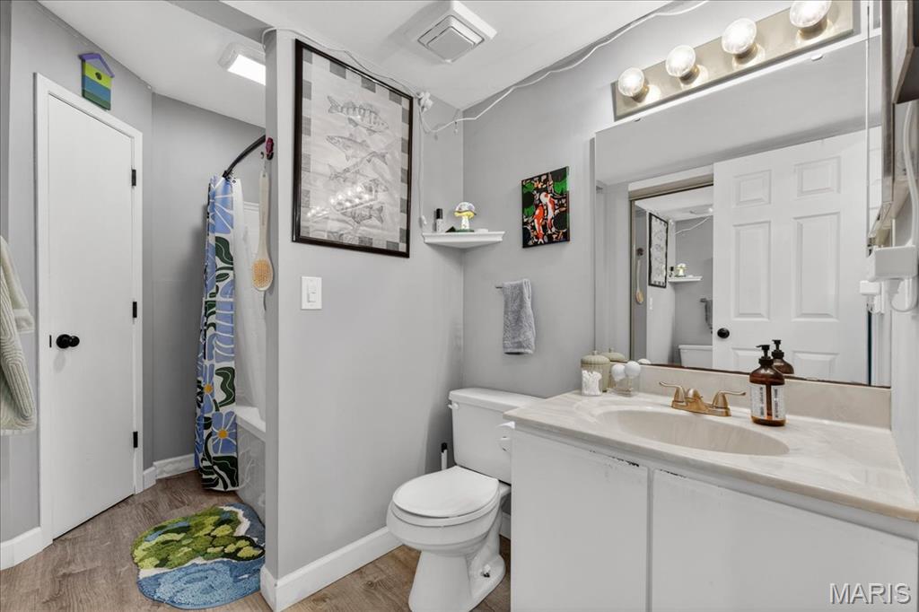 Stone Ridge Estate Condos - Residential