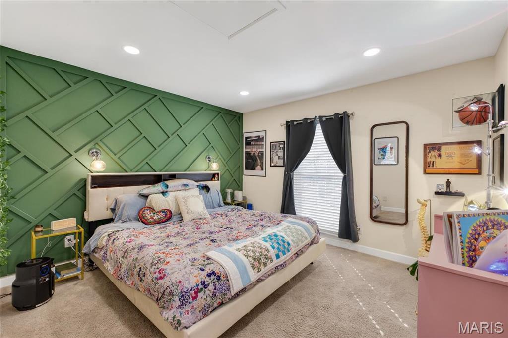 Stone Ridge Estate Condos - Residential