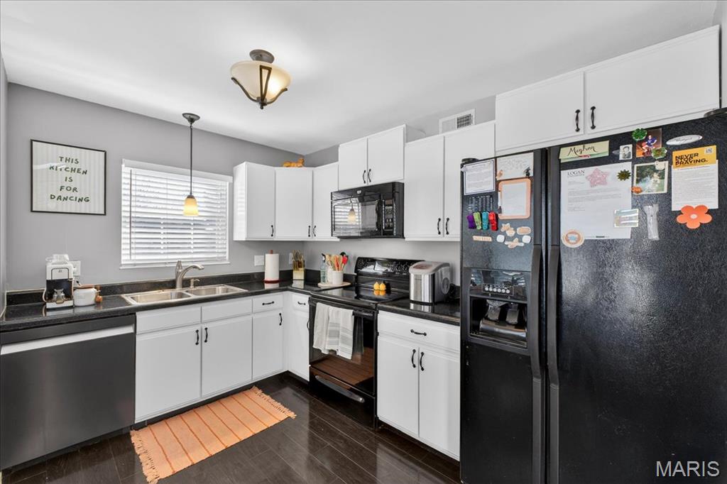 Stone Ridge Estate Condos - Residential