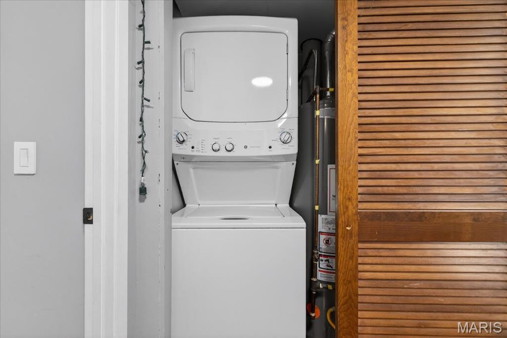 Stone Ridge Estate Condos - Residential