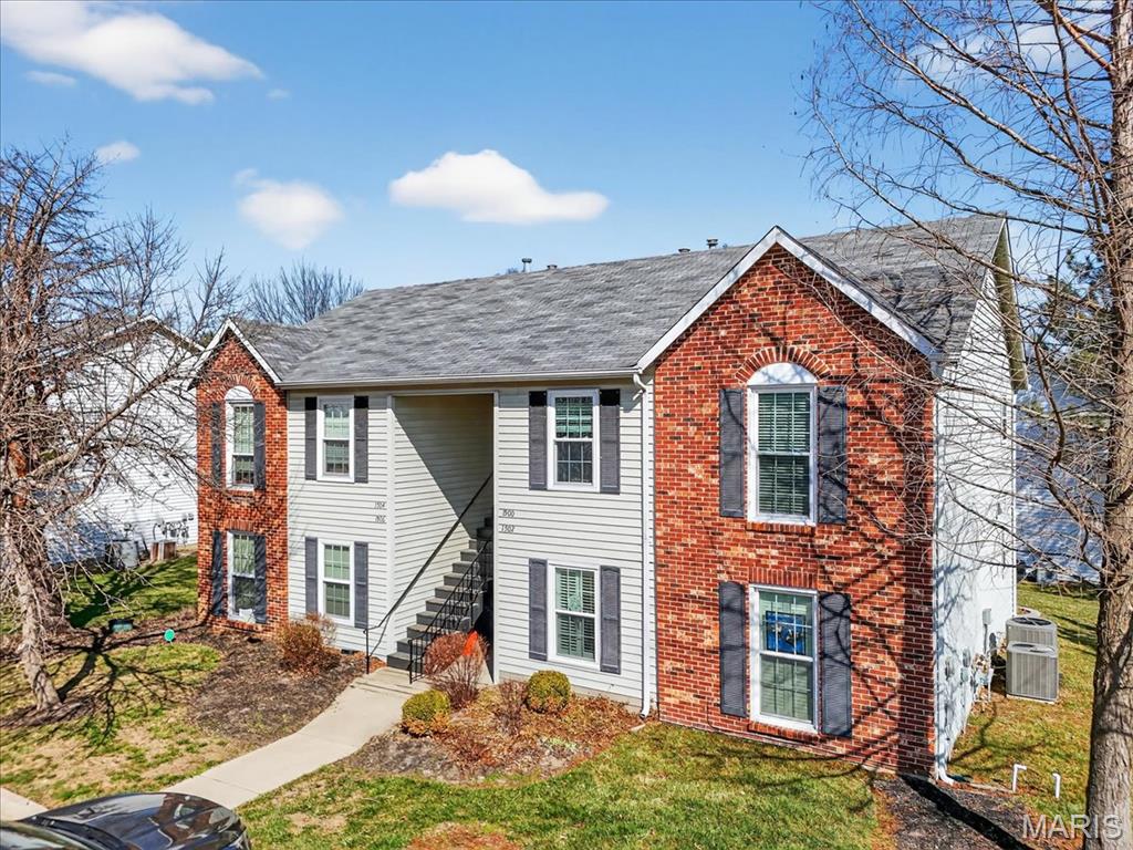 Stone Ridge Estate Condos - Residential