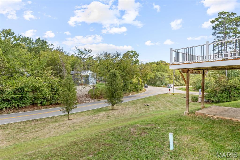1102 Silverwillow Court