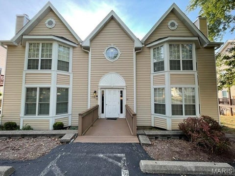 Photo of 1508 Whispering Creek Drive #C, Ballwin, MO 63021 (MLS # 26058533)