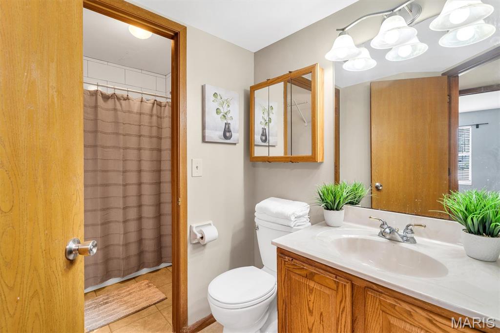 Stone Ridge Estate Condos - Residential