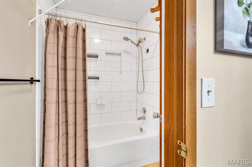 Stone Ridge Estate Condos - Residential