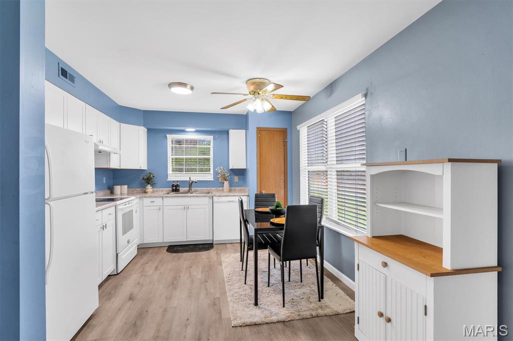 Stone Ridge Estate Condos - Residential