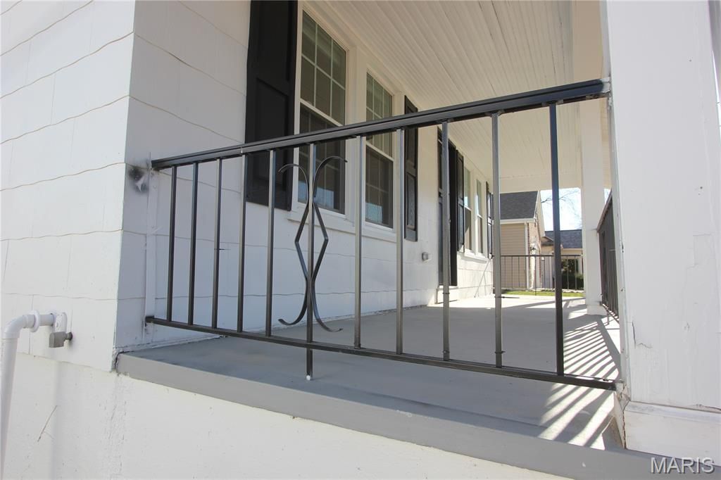 Photo of 1034 N Rock Hill Road, Rock Hill, MO 63119 (MLS # 26003376)