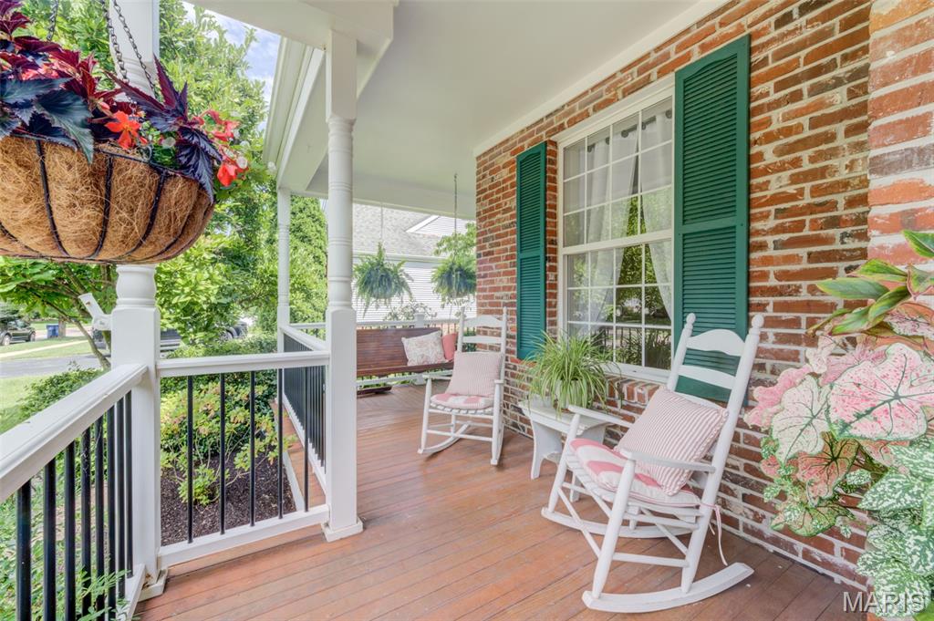 282 Dickens Farm Lane