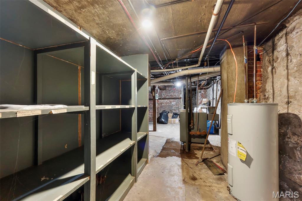 n/a - Commercial Sale