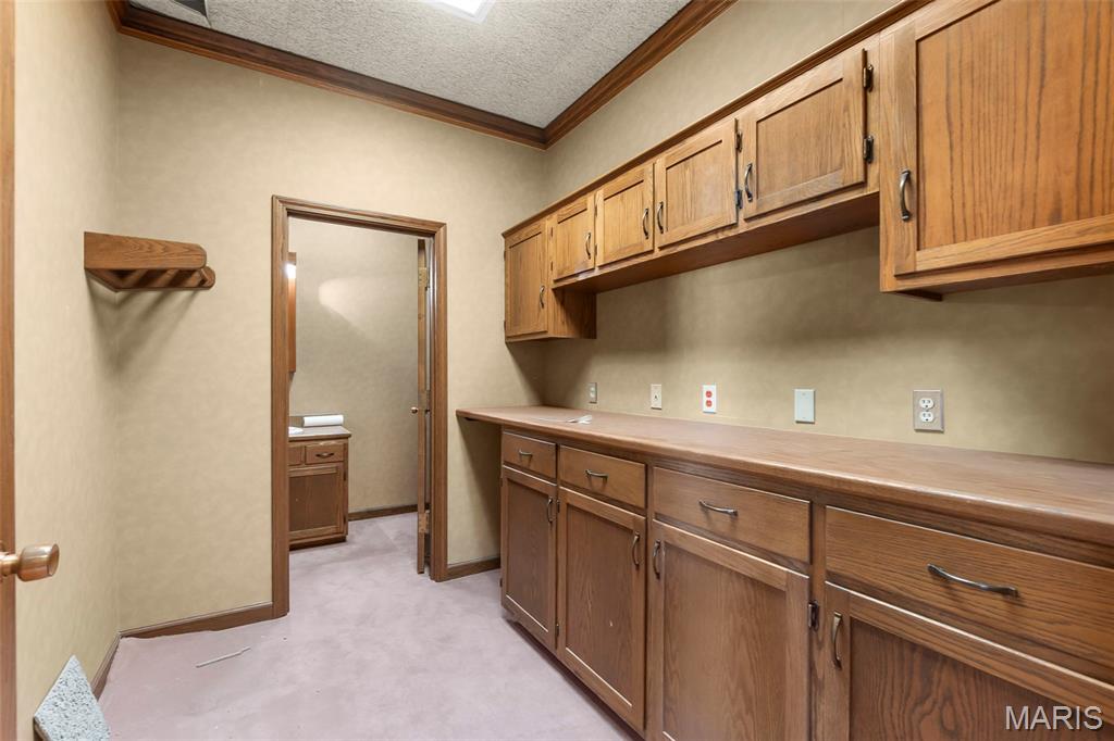 n/a - Commercial Sale