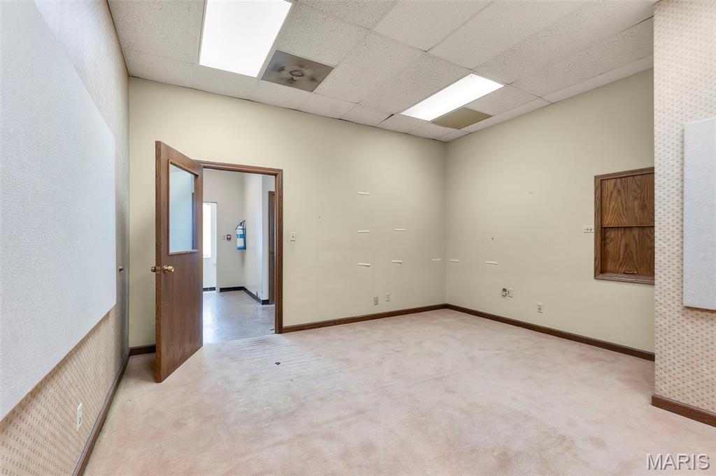 n/a - Commercial Sale