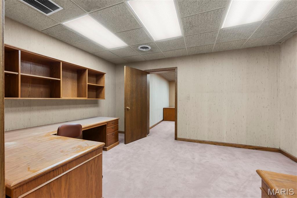 n/a - Commercial Sale