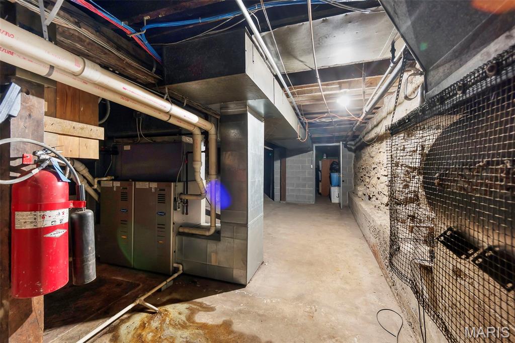 n/a - Commercial Sale