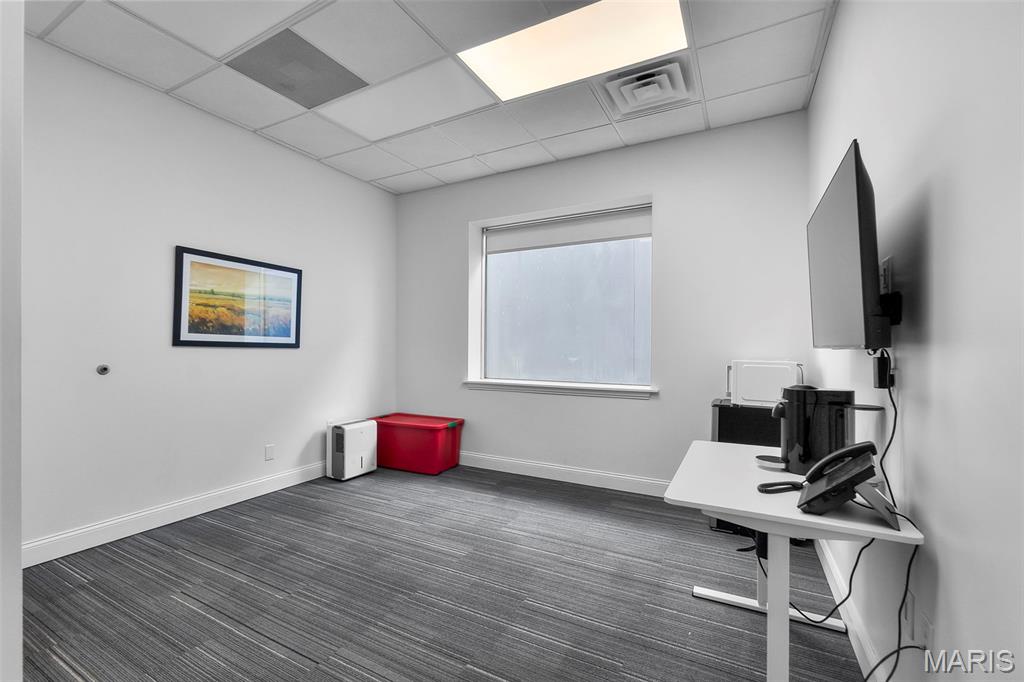 n/a - Commercial Sale