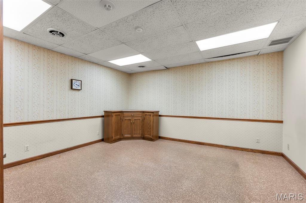 n/a - Commercial Sale