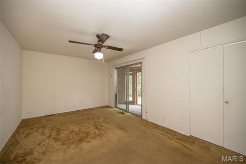 Tiny photo for 425 Kenilworth Lane, Ballwin, MO 63011 (MLS # 26036077)