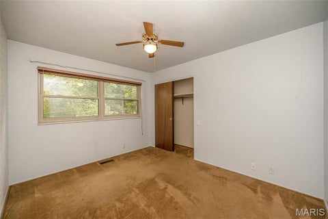 Tiny photo for 425 Kenilworth Lane, Ballwin, MO 63011 (MLS # 26036077)
