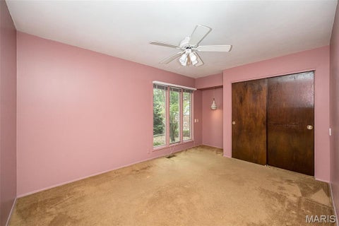 Tiny photo for 425 Kenilworth Lane, Ballwin, MO 63011 (MLS # 26036077)