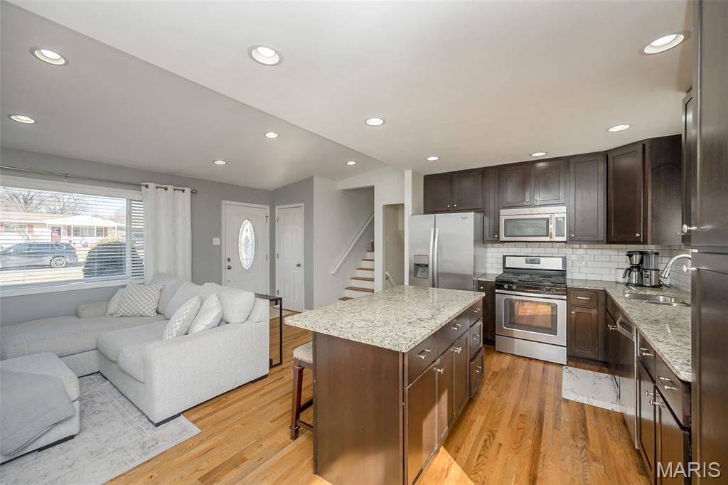 2716 Arrow Heights Drive