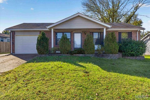 Tiny photo for 11502 Terry Avenue, Maryland Heights, MO 63043 (MLS # 26055431)