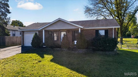 Tiny photo for 11502 Terry Avenue, Maryland Heights, MO 63043 (MLS # 26055431)
