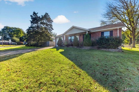 Tiny photo for 11502 Terry Avenue, Maryland Heights, MO 63043 (MLS # 26055431)