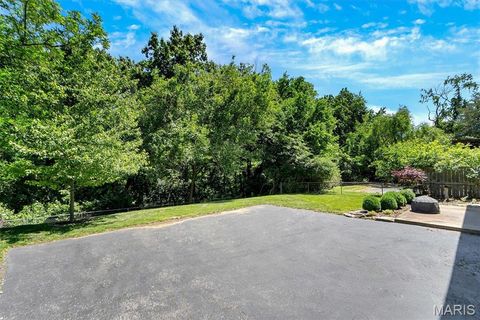 Tiny photo for 650 Towerwood Drive, Ballwin, MO 63021 (MLS # 26042673)