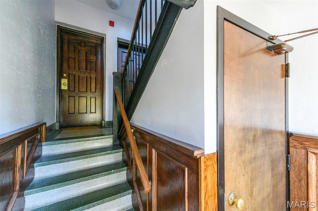 7331 Forsyth Boulevard 1E