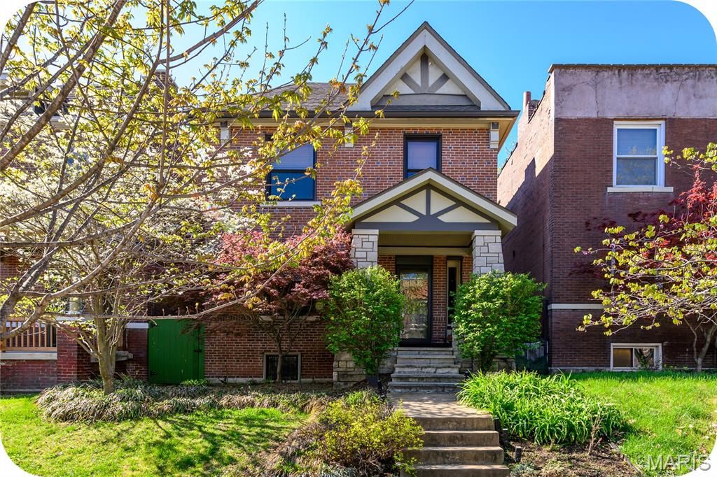 Photo of 4222 Flad Avenue, St Louis, MO 63110 (MLS # 26020604)