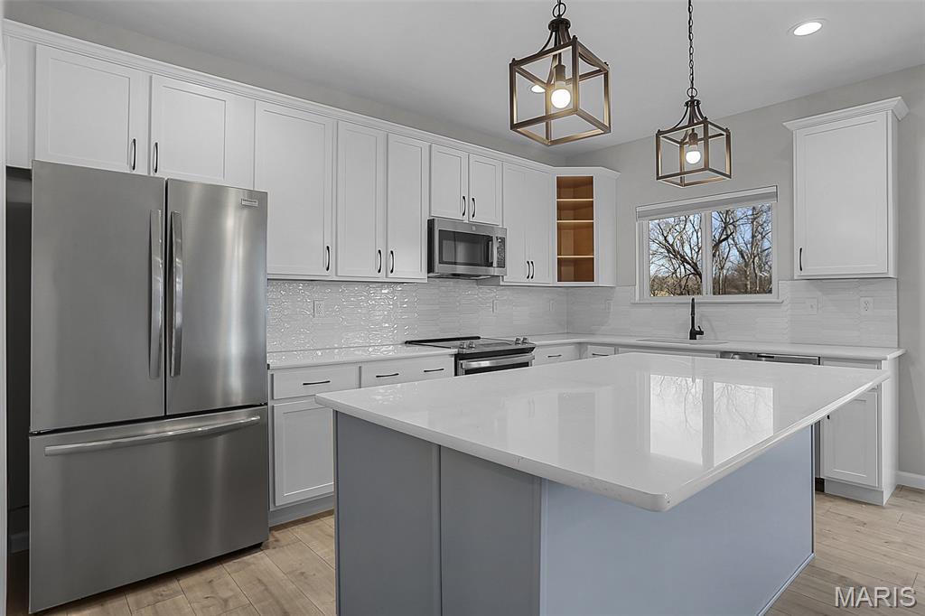 2388 Fiddlers Close Road 92 STB