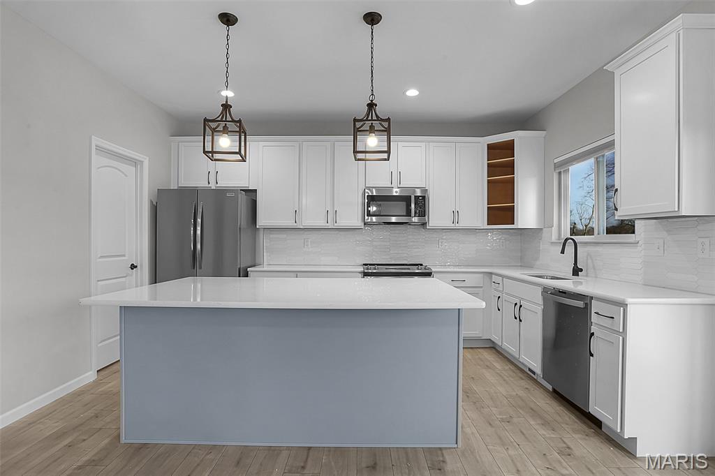 2388 Fiddlers Close Road 92 STB