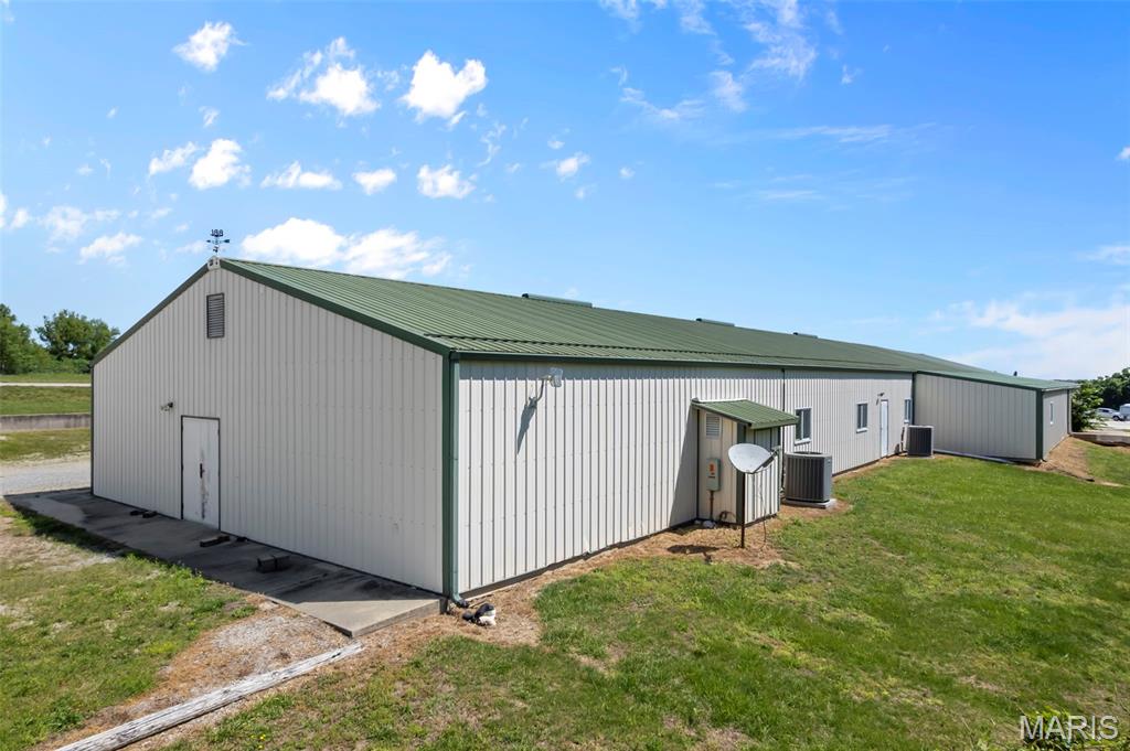 Marquand - Commercial Lease