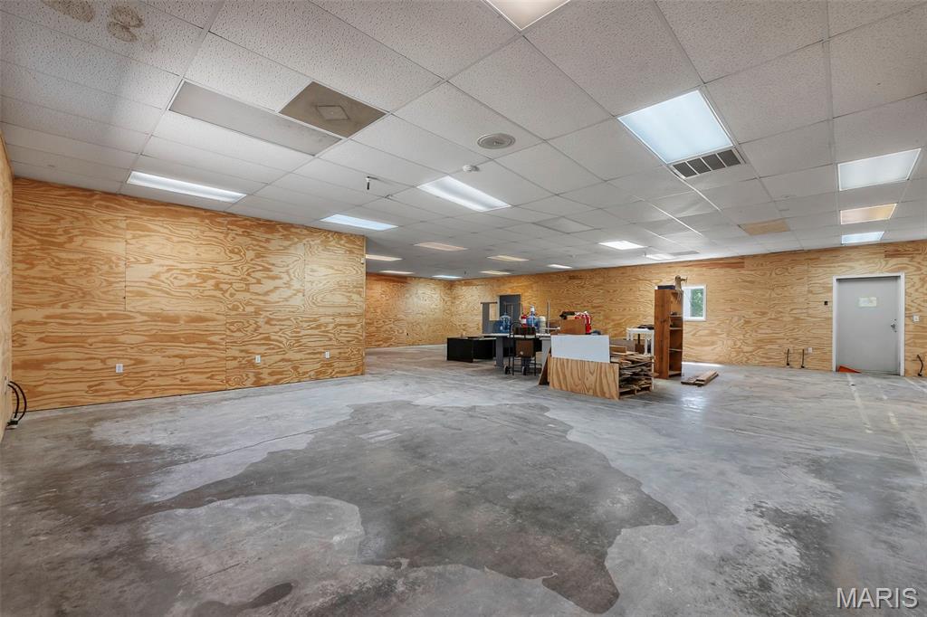 Marquand - Commercial Lease